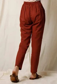 Gerua Cotton Slub Pants image 4