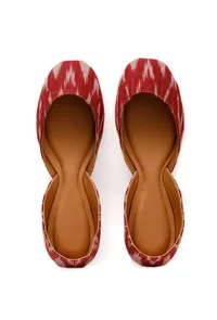 Cherry Red Ikkat Cruelty Free Leather Juttis image 2