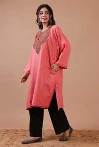 Sea Pink Woolen Sozni Embroidered Phiran- Free Size image 2