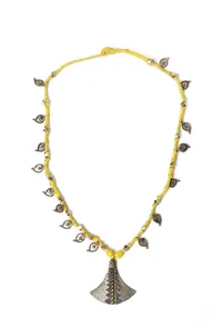 Dhokra-Inspired Yellow Thread Paisley Necklace image 2