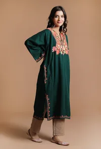 Everglade Aari Embroidered Kashmiri Phiran-Free Size image 2