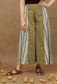 Set Of 3: Cotton Overlay, Slip And Culottes image 3