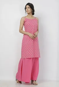 Set of 2: Gul Pink Buti Hand-Block Printed Cotton Slip with Plain Flared Palazzo image 4
