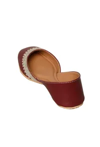 Maroon Embroidered Cruelty-Free Leather Juttis image 6