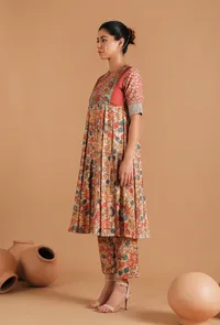 Damini Box Pleated Kalamkari Kurta image 3