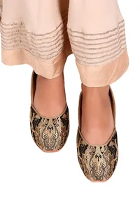 Black Brocade Genuine Leather Punjabi Jutti image 1