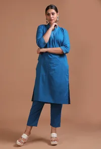 Set Of 2: Blue Cotton Solid Plain Kurta & Pant Set image 2