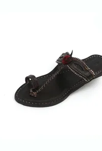 Raatrani Handcrafted Cruelty-Free Genuine Leather Kolhapuri image 6