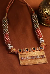 Ethnic Kundan Statement Necklace image 1