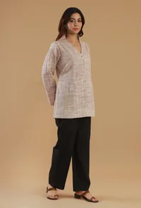 Blush Khadi Cotton V-Neck Button-Down Long Kurta image 2