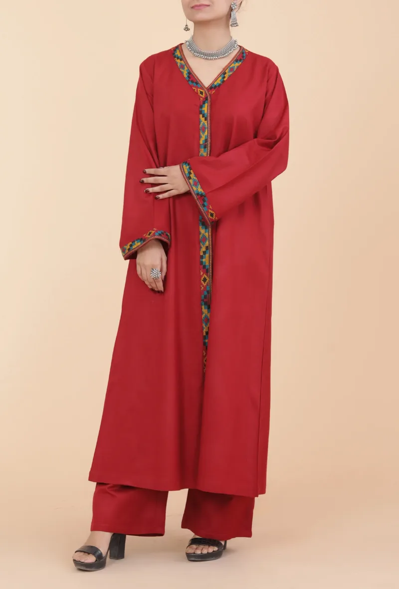 Cherry Red Loose-Fit Handwoven Kullu Patti Detailed Cashmilon Kurta