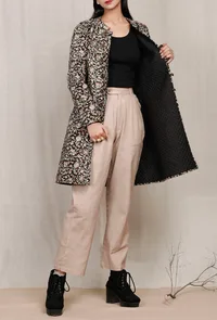 Solid Back  Plain Quilted Riversible Jacket image 2