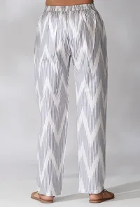 White And Blue Ikkat Straight Pants image 4