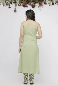 Light Green Cotton Slip Kurta image 3