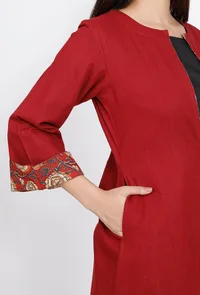 Maroon Slub Cape image 6