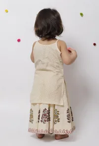 Set of 2 : Kiara Off White Polka Dot Handblock Cotton Strap Slip and Floral Handblock Kalidar Cotton Elastic Skirt image 3