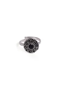 Lavanya Black Stone German Silver Adjustable Toe Ring image 4