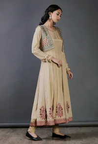 Beige Raw Silk Block Printed Jacket With An Embroidered lace Attached to It image 3