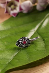 Ruby Tribal Essence Nosepin image 1