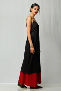 Black Kutch Work Plain Cotton Slip image 3