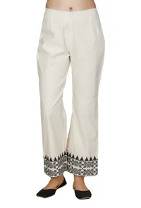 Set Of 3: Off white Cotton Straight kurta and Pant with Thoda Embroidered Dupatta image 3