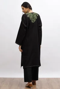 Onyx Black Aari Embroidery Wool Phiran image 3