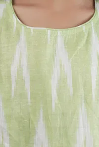 Set Of 2: Green Ikat Straight Cotton Kurta & White Sharara Pant image 5