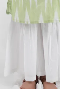 Set Of 2: Green Ikat Straight Cotton Kurta & White Sharara Pant image 6