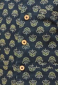 Set Of 3: Taksh Indigo Cotton Kurta, Off White Pyjama & Indigo Print Jacket image 6