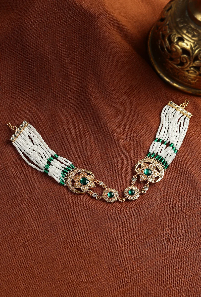 Rajwadi Moti-Emerald Matha Patti