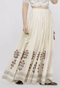 Off White  Hand-Block Printed Kalidaar  Kota Skirt image 3