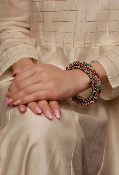 Green & Red Pearl Kundan Bangle