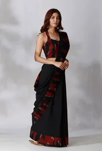 Black And Maroon Ikkat Saree image 2