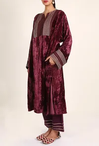 Wine Red Zari Patchwork Chenille Phiran image 3