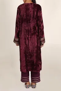 Wine Red Zari Patchwork Chenille Phiran image 4