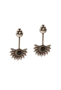 Sunlit Petals: Brass Oxidized Silver Sunflower Earrings image 2