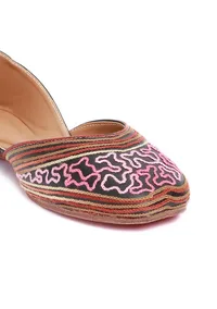 Red and Black Zig Zag Tili Aari Embroidery Jutti image 6