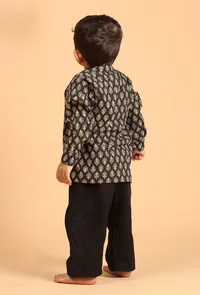 Set Of 3: Moksh Black Cotton Kurta, Pyjama & Ajrakh Print Jacket image 4