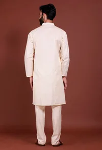Set of 2 - Off white Buti Malmal Kurta Pyjama Set image 5
