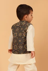 Rizwi Black Ajrakh Print Cotton Nehru Jacket image 3