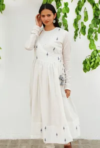 White Jamdani Mulmul Cotton angrakha flared Kurta Dress image 3