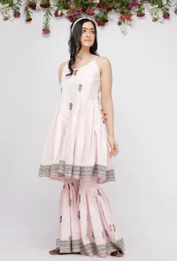 Set of 2 : Light Pink Short Cotton  Hand-Block Printed Kurta with Cotton Pink Block Printed Sharara image 2