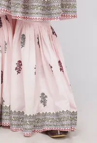 Set of 2 : Light Pink Short Cotton  Hand-Block Printed Kurta with Cotton Pink Block Printed Sharara image 6