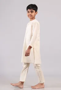 Set Of 2: White Cotton Silver Stripes Kurta Pyjama Set image 3