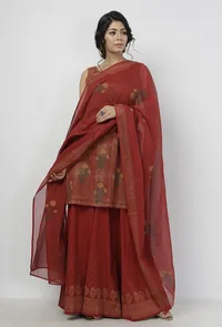 Set of 3: Gerua Maroon Floral Hand-Block Printed Sleeveless Cotton Short Kurta with Printed Cotton Palazzo and Floral Hand-Block Printed Kota Dupatta image 3