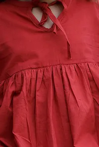 Set Of 2: Scarlet Red Cotton Kurta And Red Pant image 5