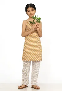 Set of 2: Tuscan Orange Handblock Slip Kurta with Flared Pants image 1