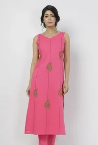 Raisa Pink Floral Motif Hand-Block Printed Kota Straight Fit Sleeveless Kota Kurta image 2