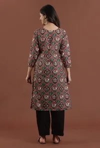 Set of 2: Deep Maroon Patola Printed Tussar Silk Kurta with Black Shantoon Straight Pant Set image 4