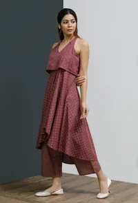 Set of 2: Plum Hand-Block Printed Sleeveless Kurta With Plum Hand-Block Stripe Printed pants image 2